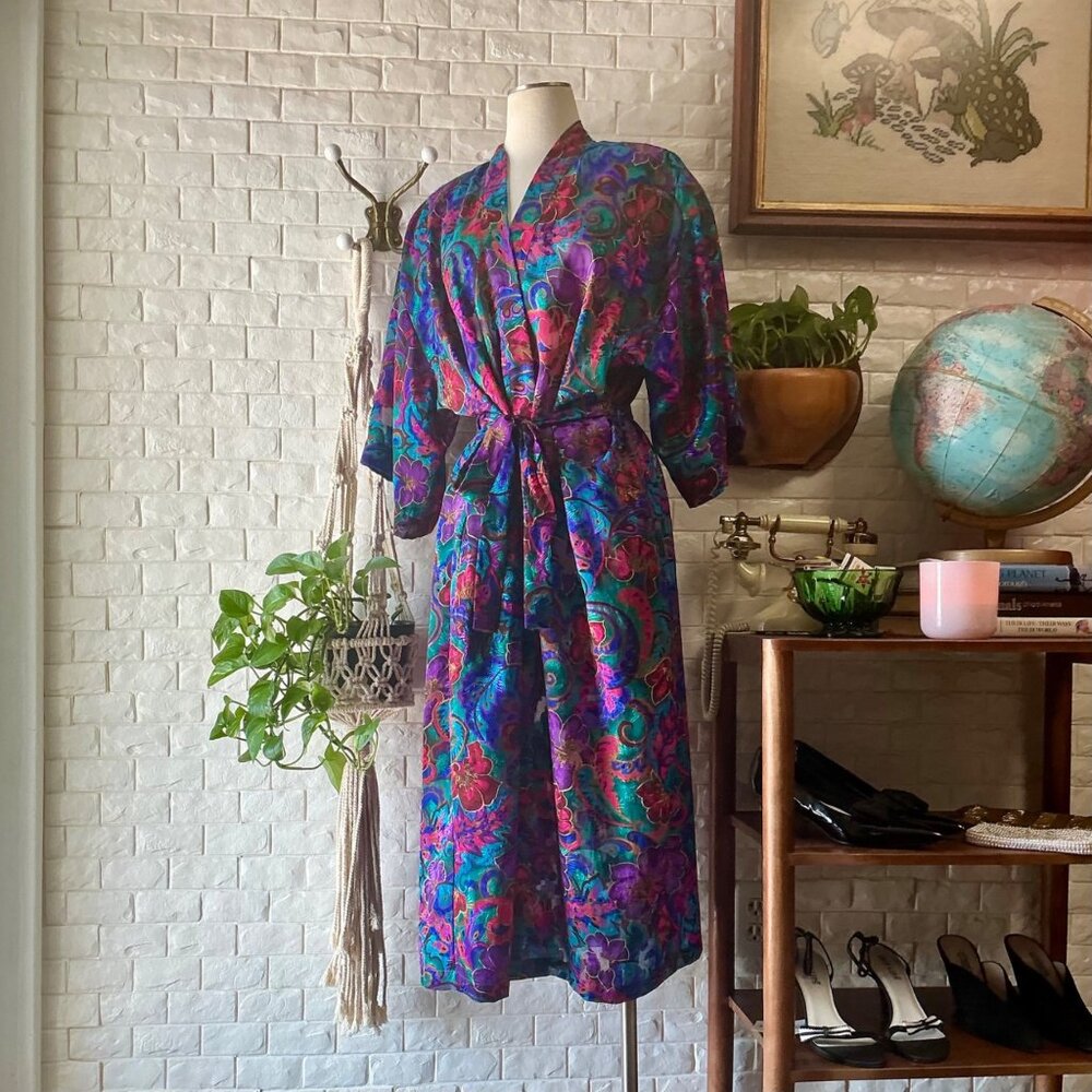 Vintage 1990s Colorful Floral Satin The Lingerie Collection Robe
